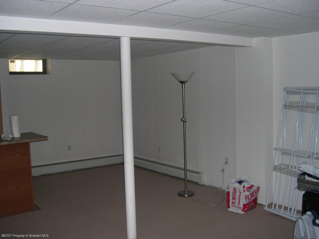 2400 Crest View Road Lake Ariel, PA 18436 - Photo 7 of 9