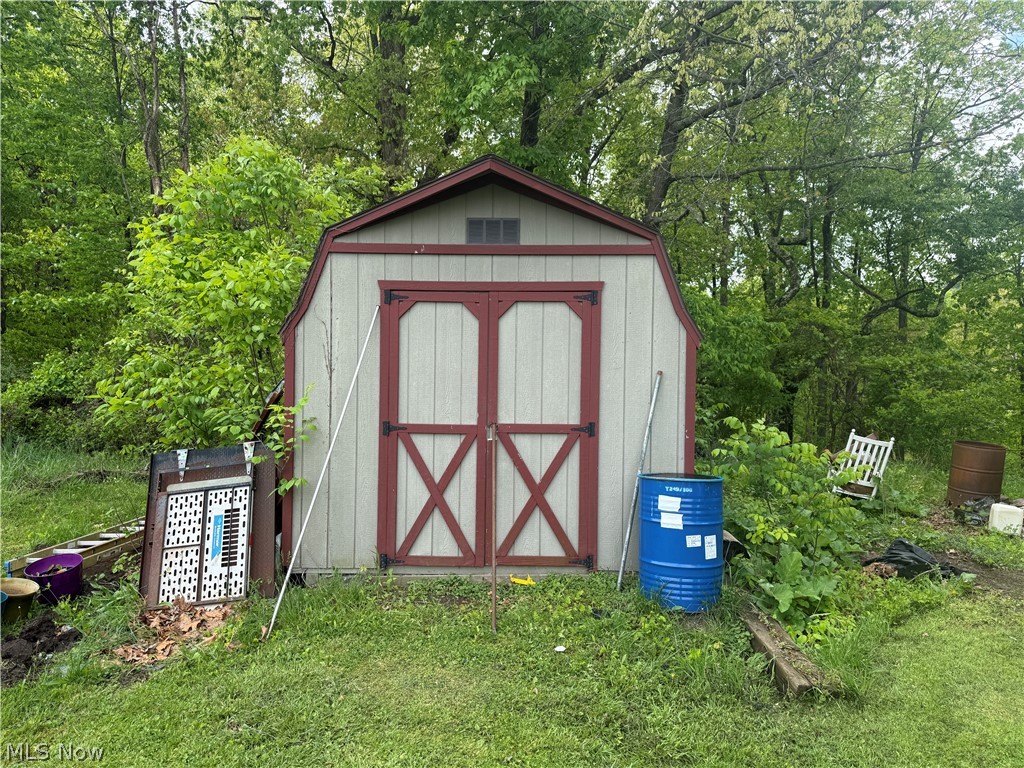 54552 Sarahsville Road Senecaville, OH 43780 - Photo 14 of 40