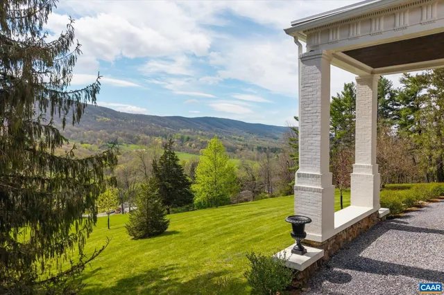 an outdoor view of porch