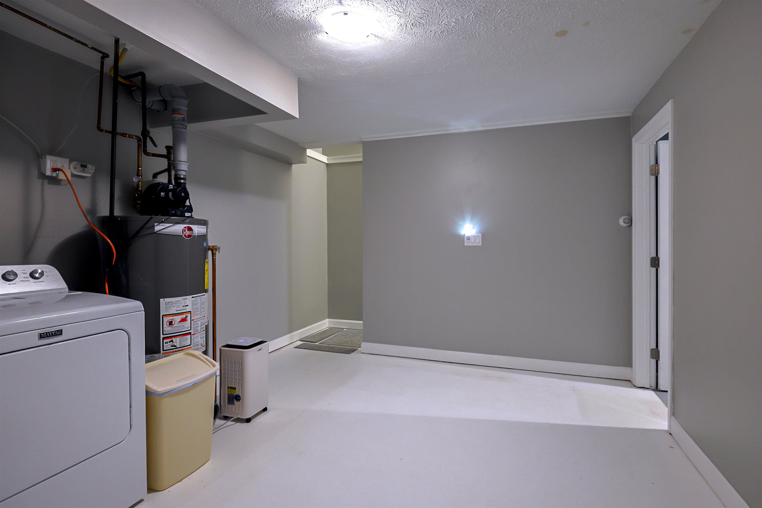 1325 Candia Road, Unit 10 Manchester, NH 03109 - Photo 23 of 28 Gallery Image 23