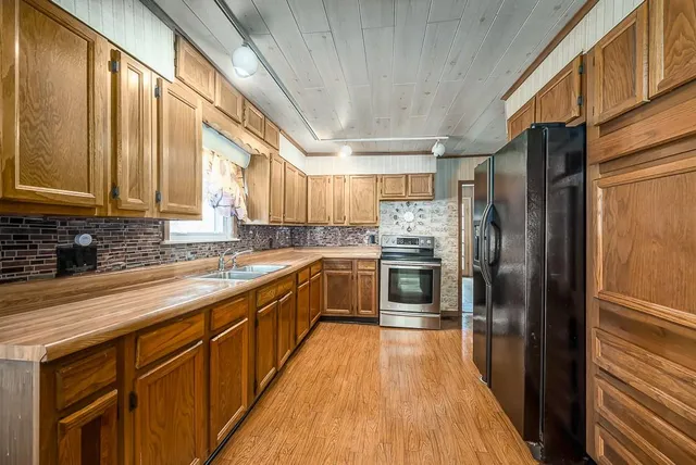 $415,000 | 26277 187th Street, Leavenworth, KS 66048