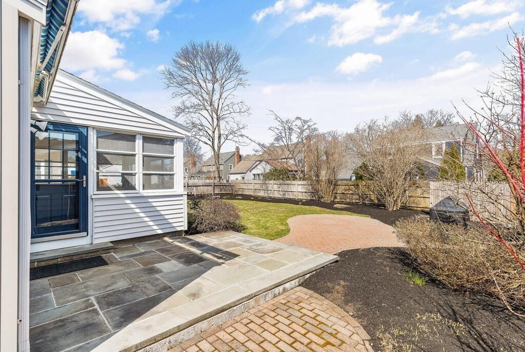 17 Canterbury Road Marblehead, MA 01945 - Photo 24 of 32 Gallery Image 24