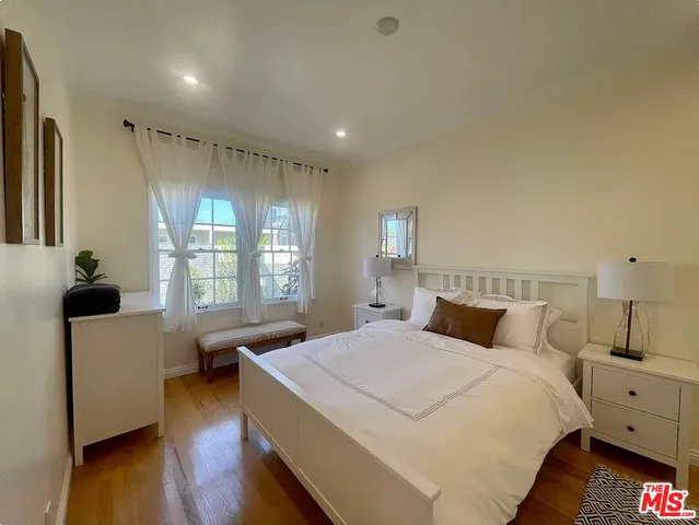 $12,900 | 423 Ocean, Unit 2, Santa Monica, CA 90403
