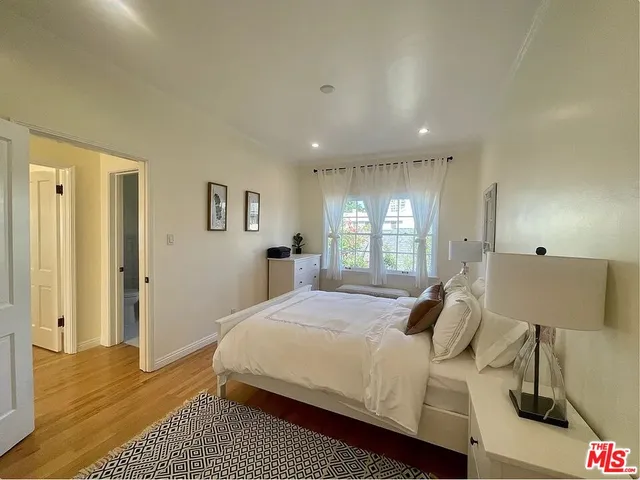 $12,900 | 423 Ocean, Unit 2, Santa Monica, CA 90403