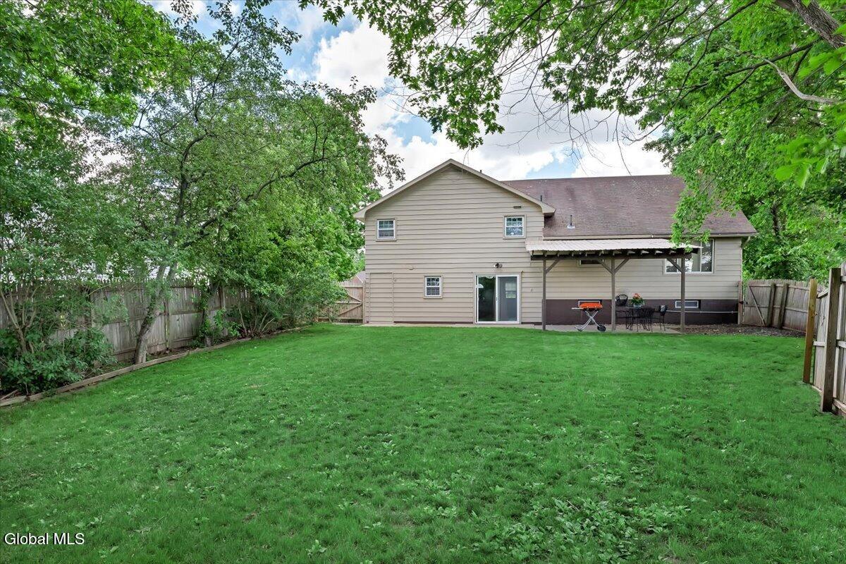 2153 Van Wormer Road Rotterdam, NY 12303 - Photo 22 of 46 44-P1949629