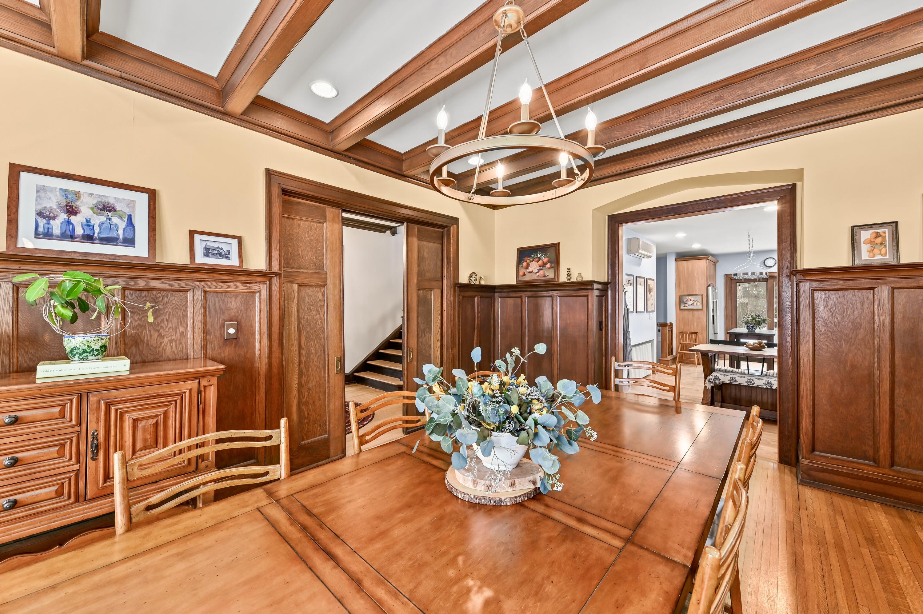2963 North Summit Avenue Milwaukee, WI 53211 - Photo 11 of 39 Dining Room