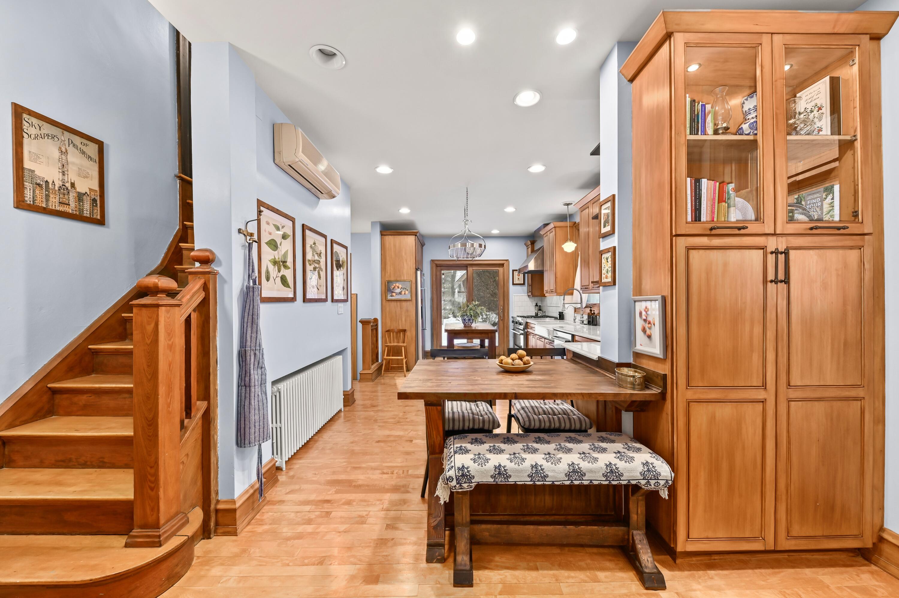 2963 North Summit Avenue Milwaukee, WI 53211 - Photo 13 of 39 Kitchen