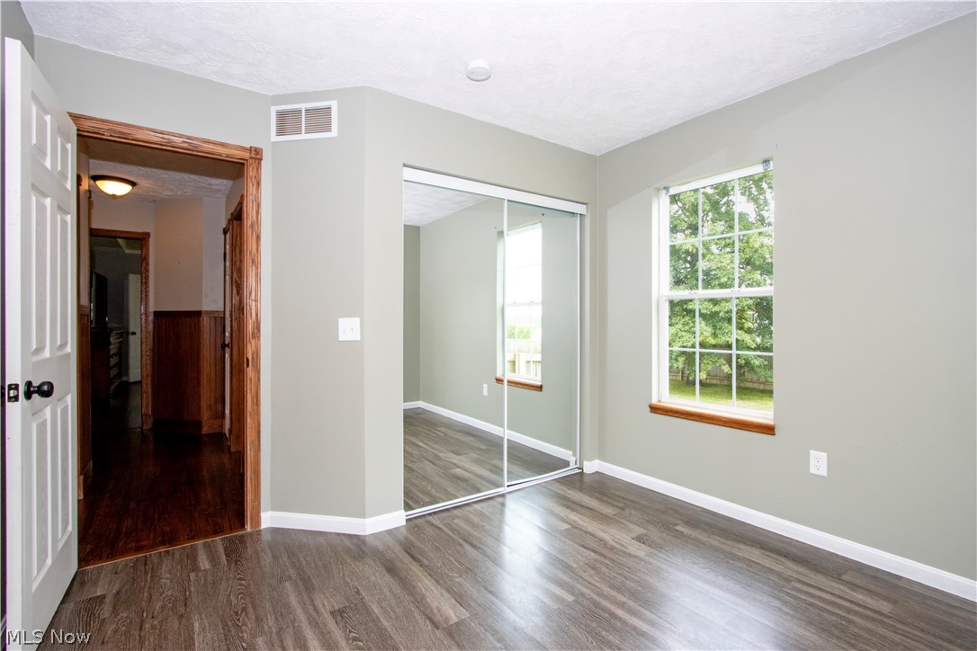 10964 Parmenter Road Burbank, OH 44214 - Photo 34 of 43