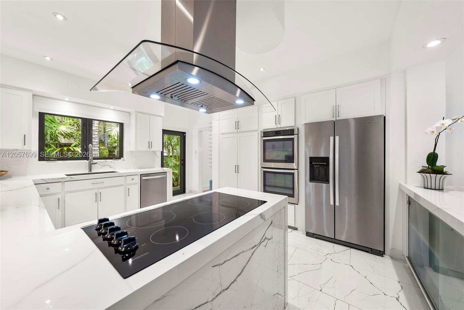 641 Island Road Miami, FL 33137 - Photo 15 of 35