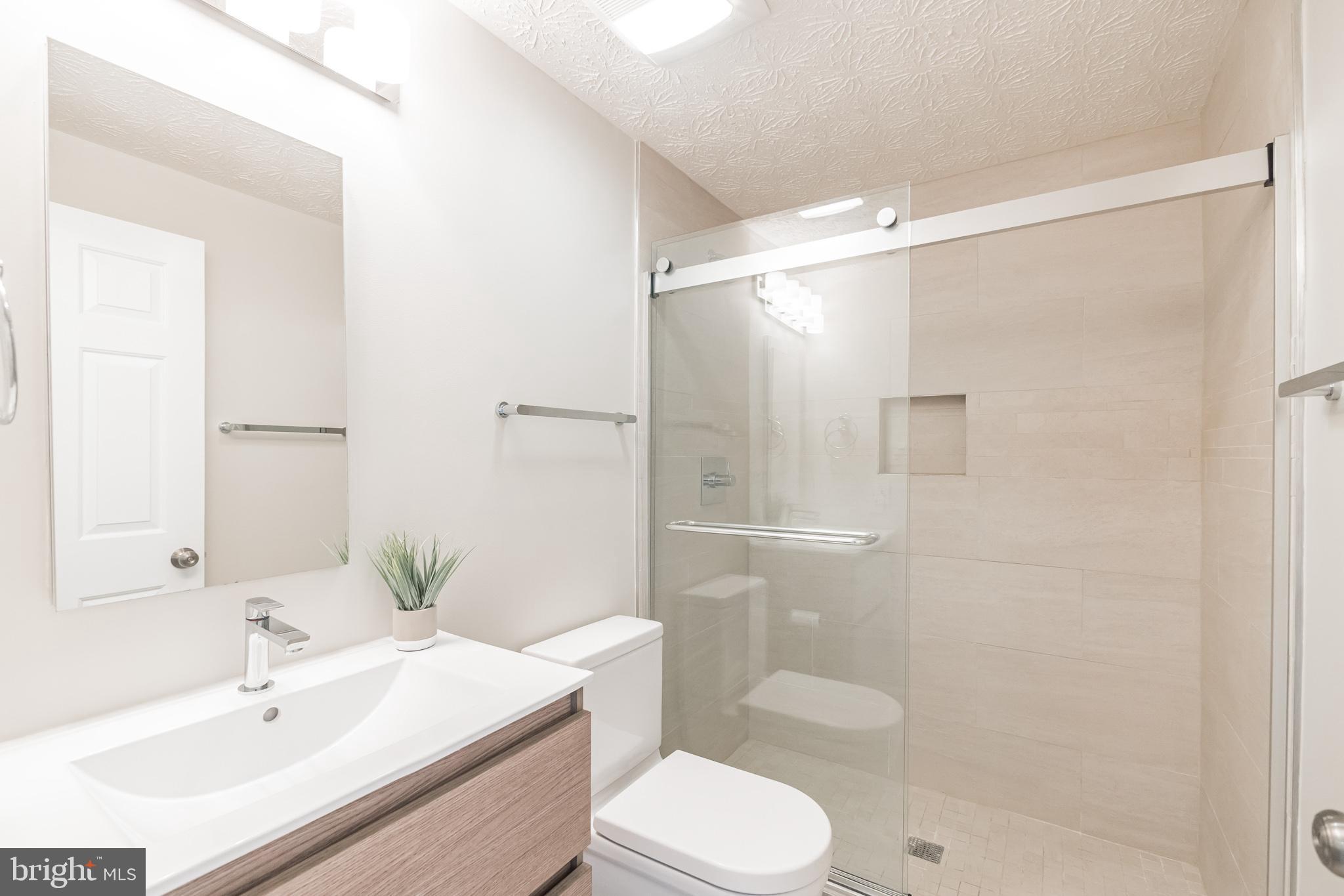 1507 Twisted Oak Drive Reston, VA 20194 - Photo 22 of 26