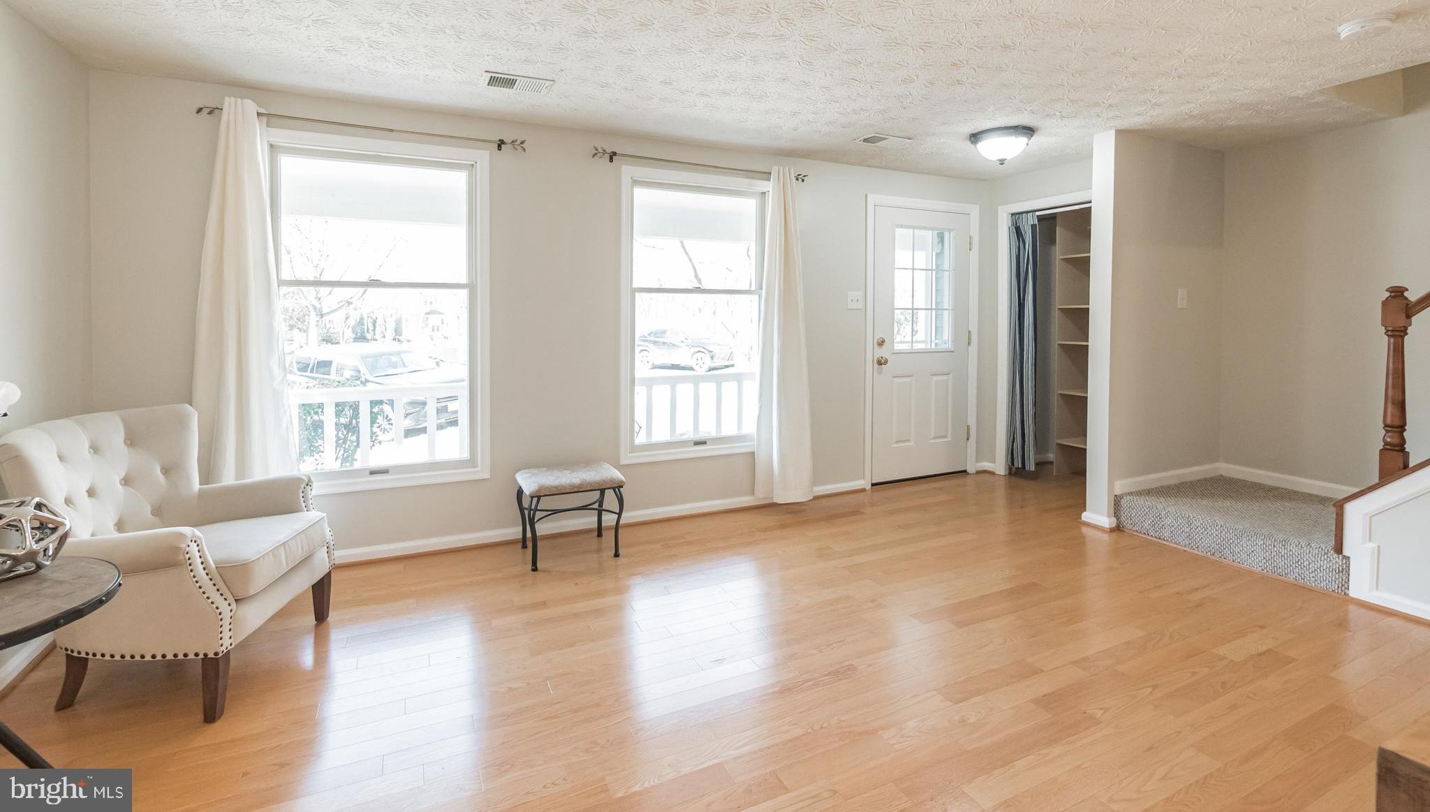 1507 Twisted Oak Drive Reston, VA 20194 - Photo 7 of 26