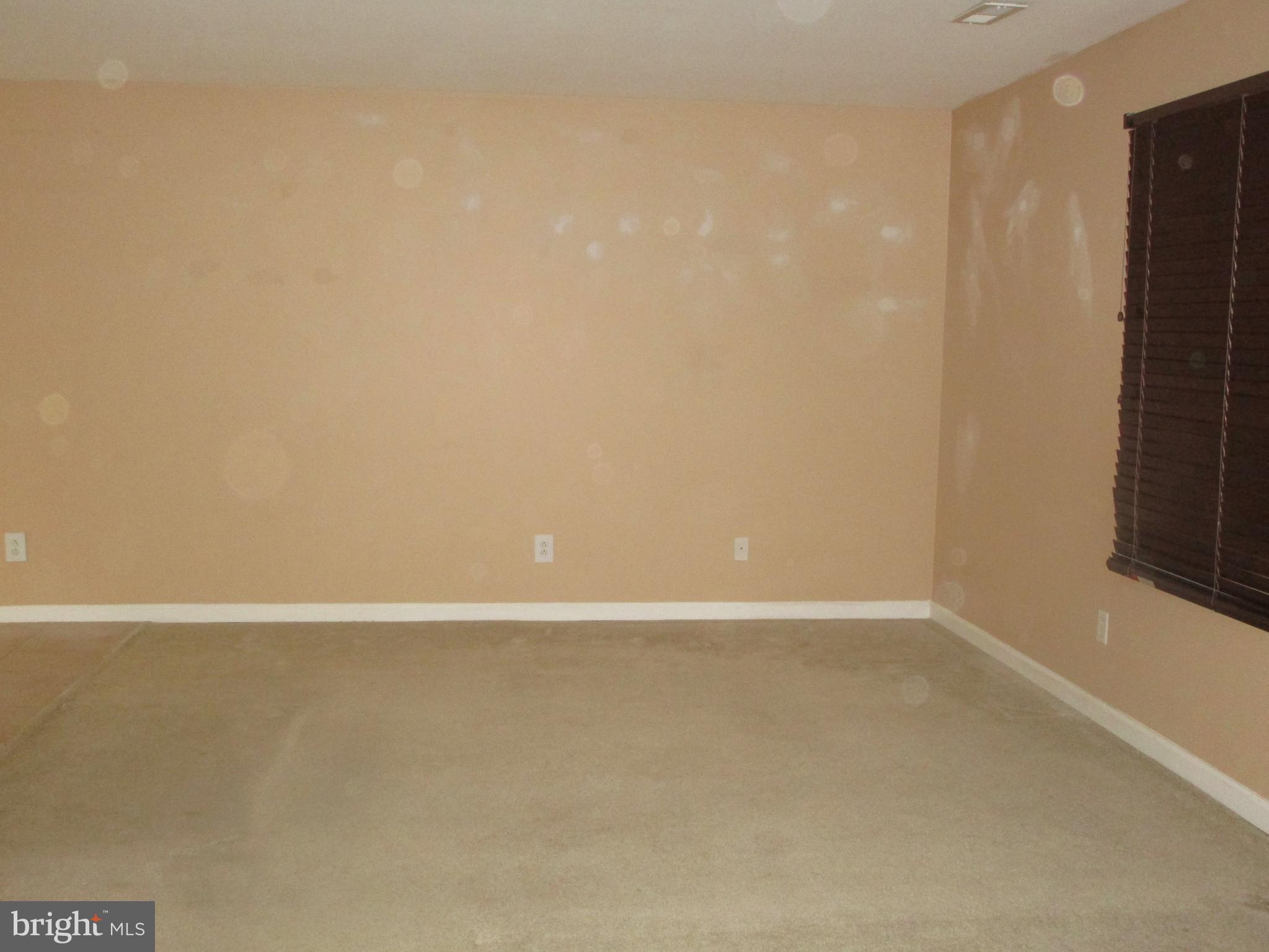 810 Ferguson Road Joppa, MD 21085 - Photo 12 of 22 Living room