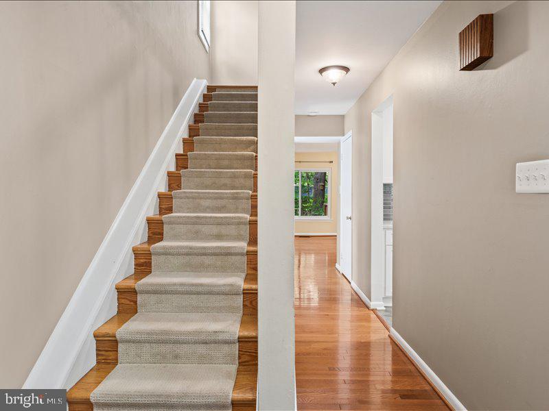 1428 Yellowwood Court Reston, VA 20190 - Photo 6 of 30 Entrance Foyer