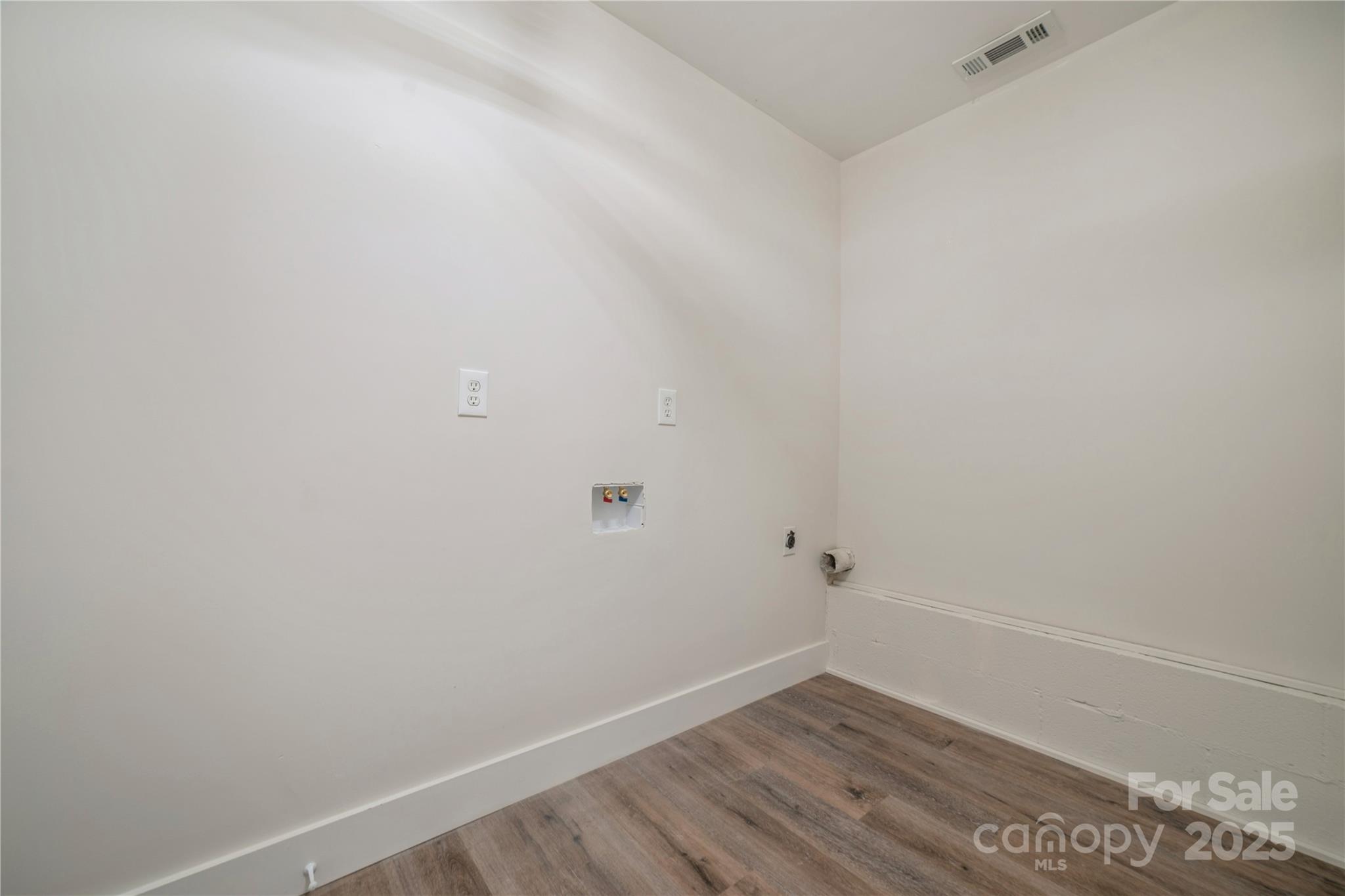 26056 Neptunes Landing Fort Mill, SC 29708 - Photo 34 of 47