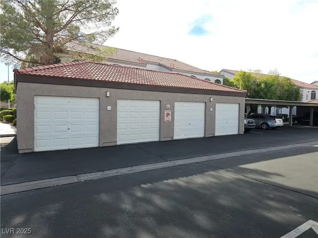 $1,395 | 700 Carnegie Street, Unit 4021, Henderson, NV 89052