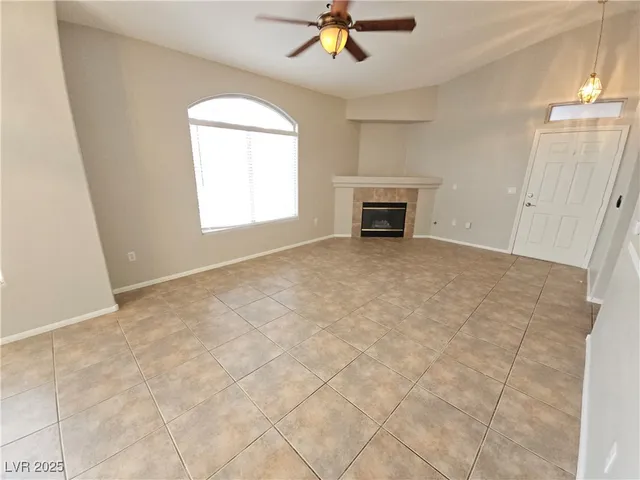 $1,395 | 700 Carnegie Street, Unit 4021, Henderson, NV 89052