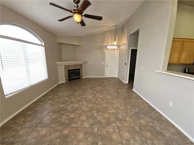 $1,395 | 700 Carnegie Street, Unit 4021, Henderson, NV 89052