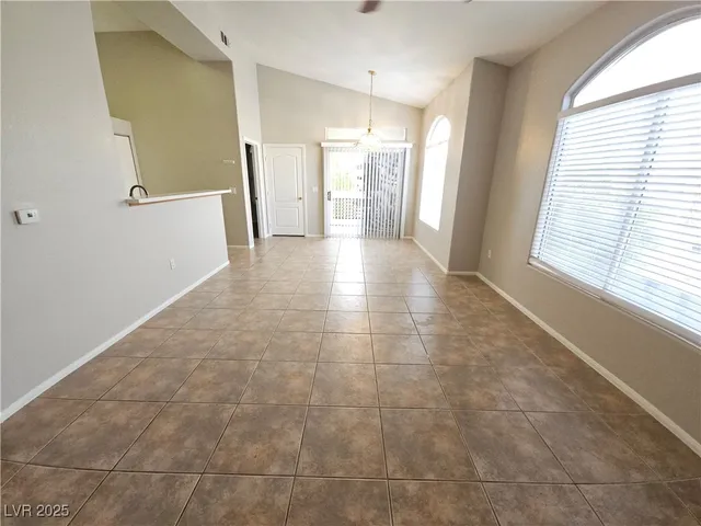 $1,395 | 700 Carnegie Street, Unit 4021, Henderson, NV 89052