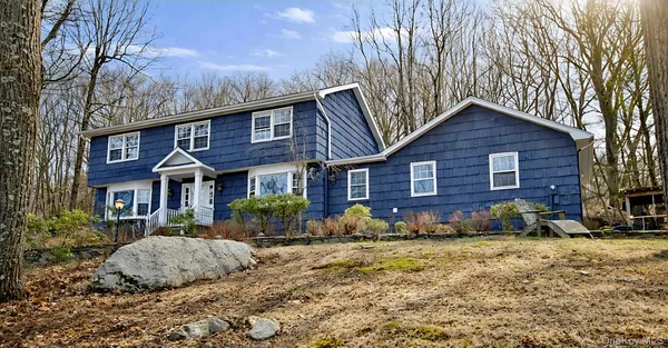 $729,900 | 9 Crescent Lane, Putnam Valley, NY 10579