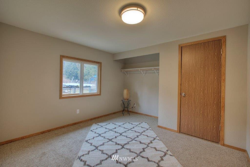 17126 Orting Road North Sumner, WA 98391 - Photo 12 of 25