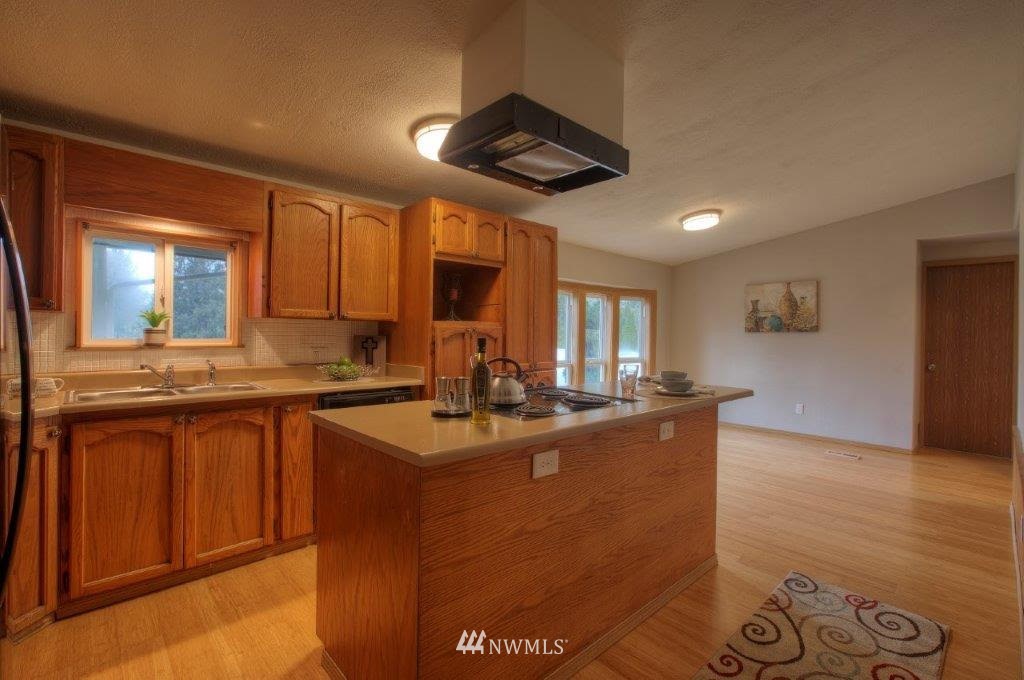 17126 Orting Road North Sumner, WA 98391 - Photo 10 of 25