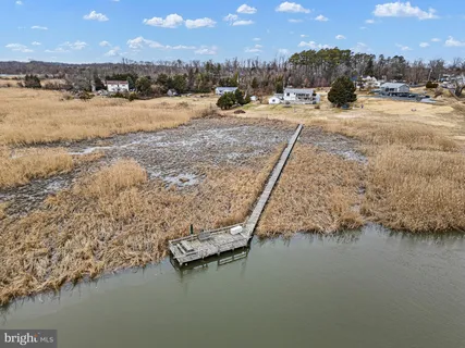 $650,000 | 3172 Dupont Parkway, Odessa, DE 19730