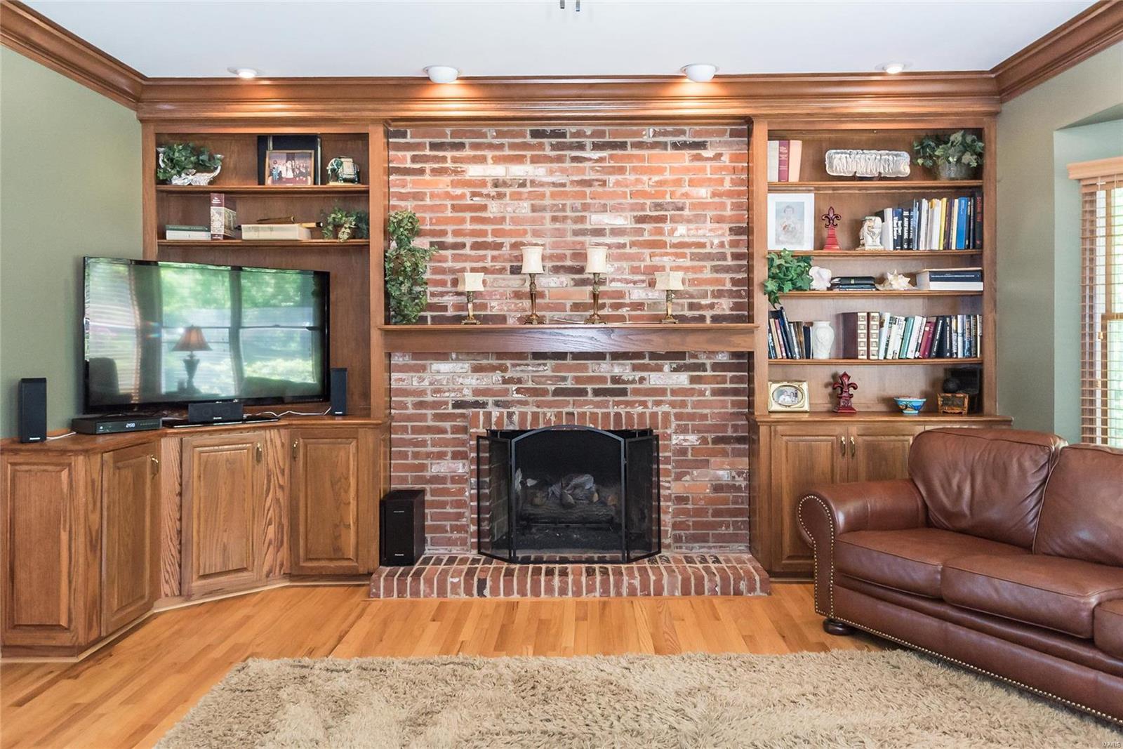 15972 Wetherburn Road Ballwin, MO 63017 - Photo 12 of 75 Gallery Image 12