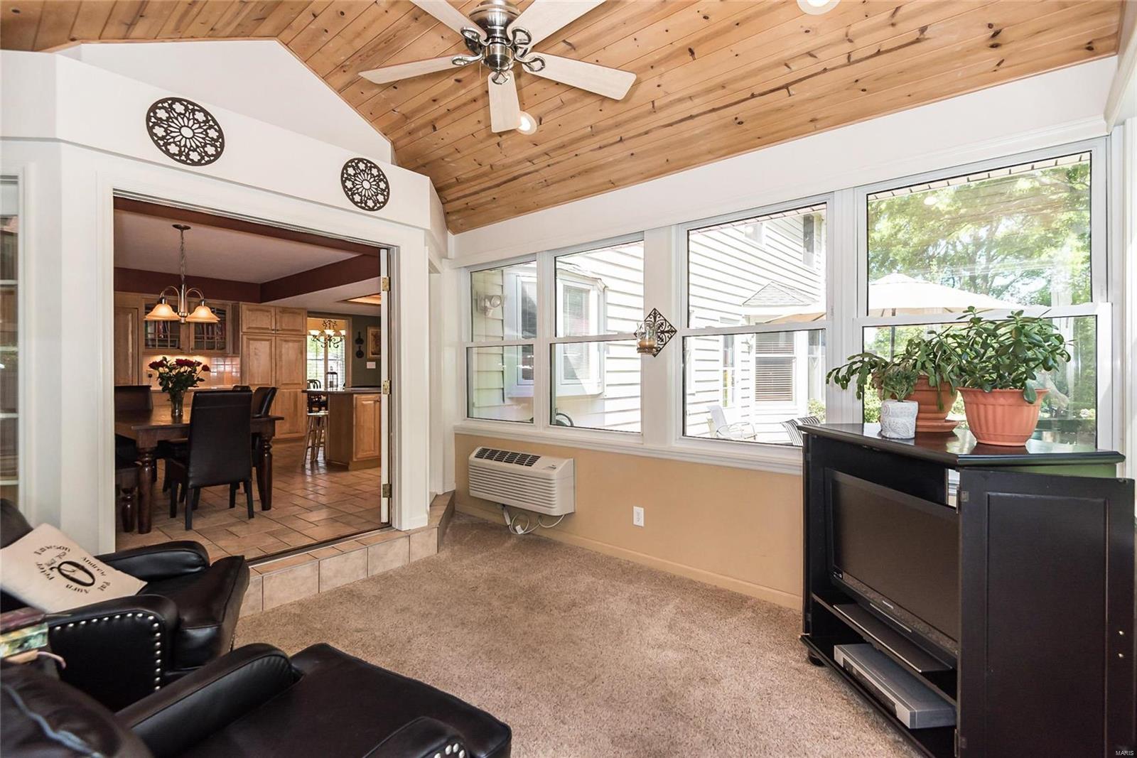 15972 Wetherburn Road Ballwin, MO 63017 - Photo 30 of 75 Gallery Image 30