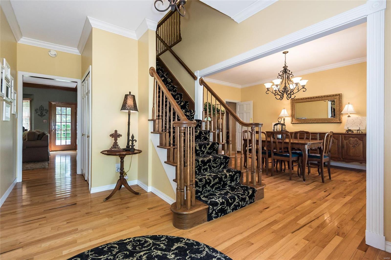 15972 Wetherburn Road Ballwin, MO 63017 - Photo 4 of 75 Gallery Image 4