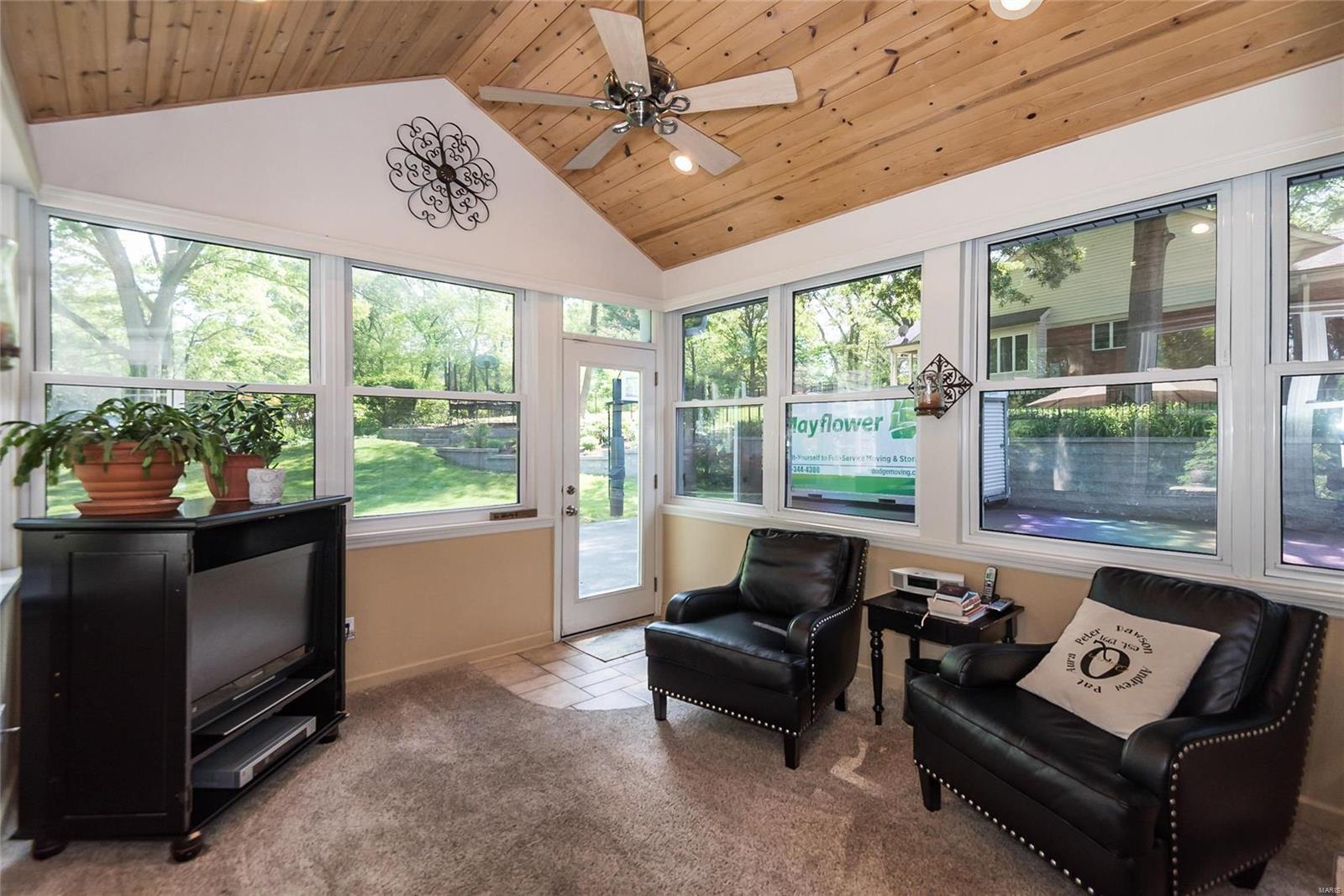15972 Wetherburn Road Ballwin, MO 63017 - Photo 31 of 75 Gallery Image 31
