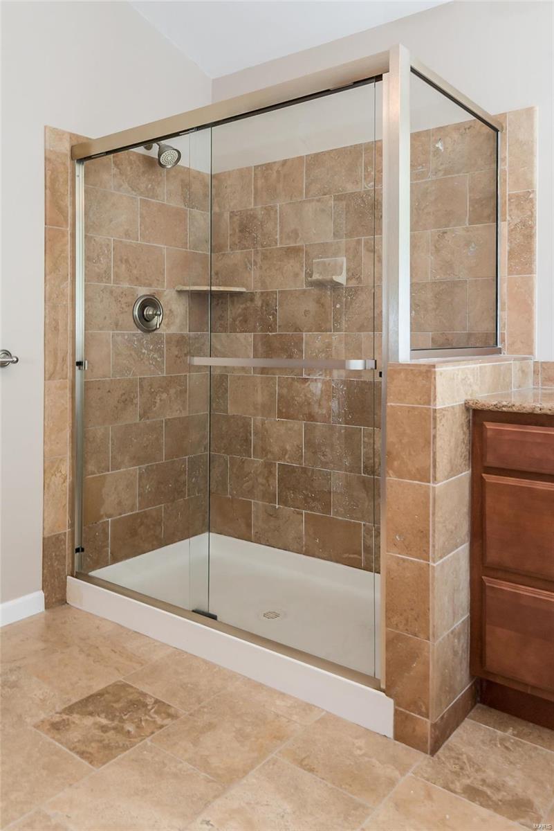 15972 Wetherburn Road Ballwin, MO 63017 - Photo 41 of 75 Gallery Image 41