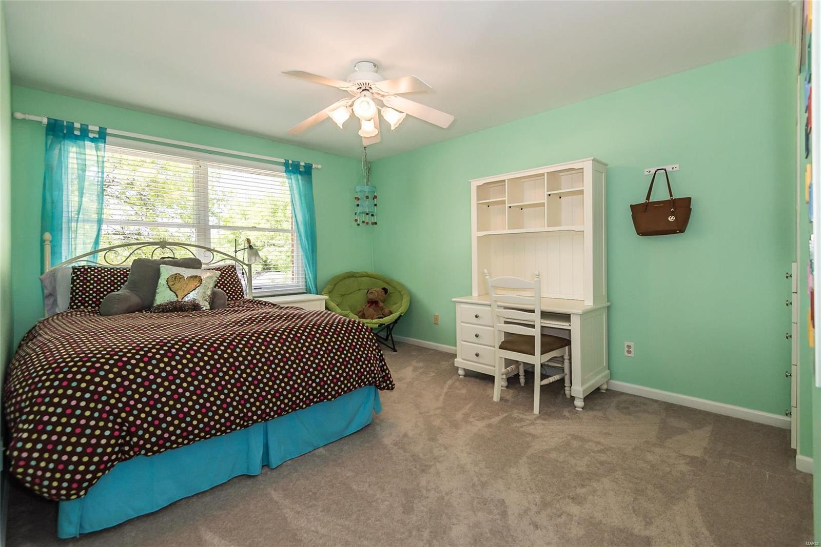 15972 Wetherburn Road Ballwin, MO 63017 - Photo 42 of 75 Gallery Image 42