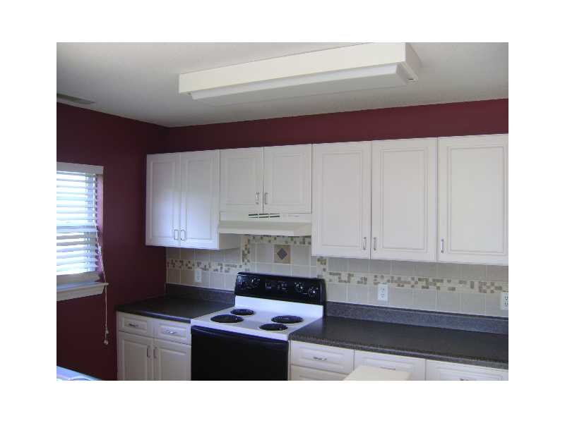80 Mill Street, Unit 301 Woonsocket, RI 02895 - Photo 3 of 17 Kitchen.