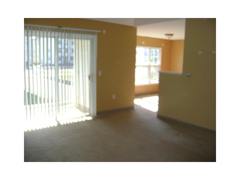 80 Mill Street, Unit 301 Woonsocket, RI 02895 - Photo 5 of 17 Living Room.