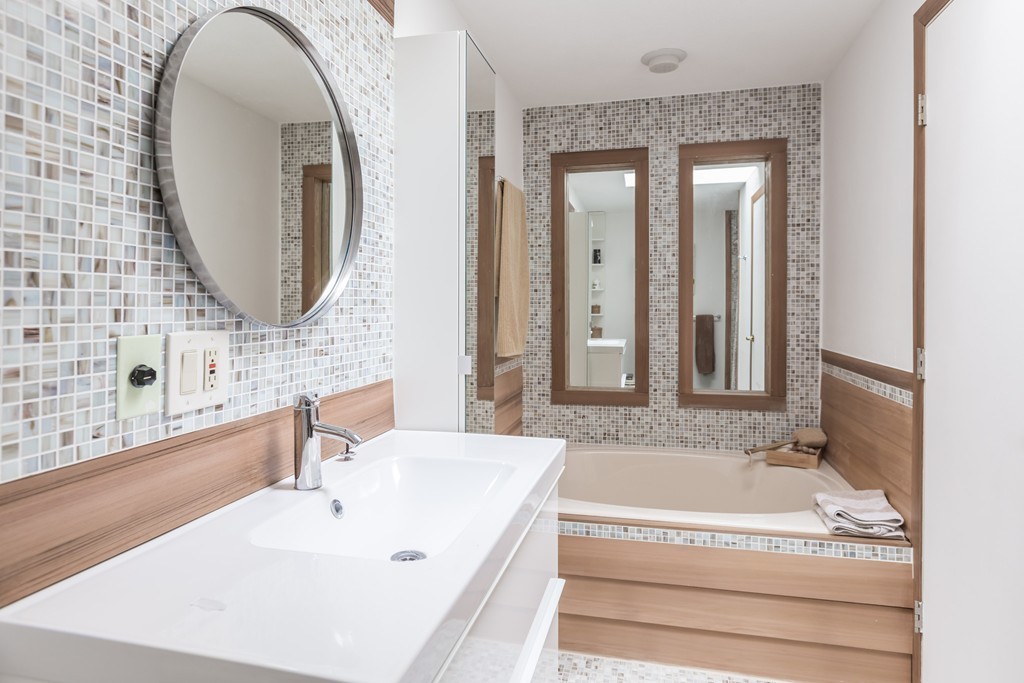 212 East Border Road Malden, MA 02148 - Photo 13 of 22 Gallery Image 13