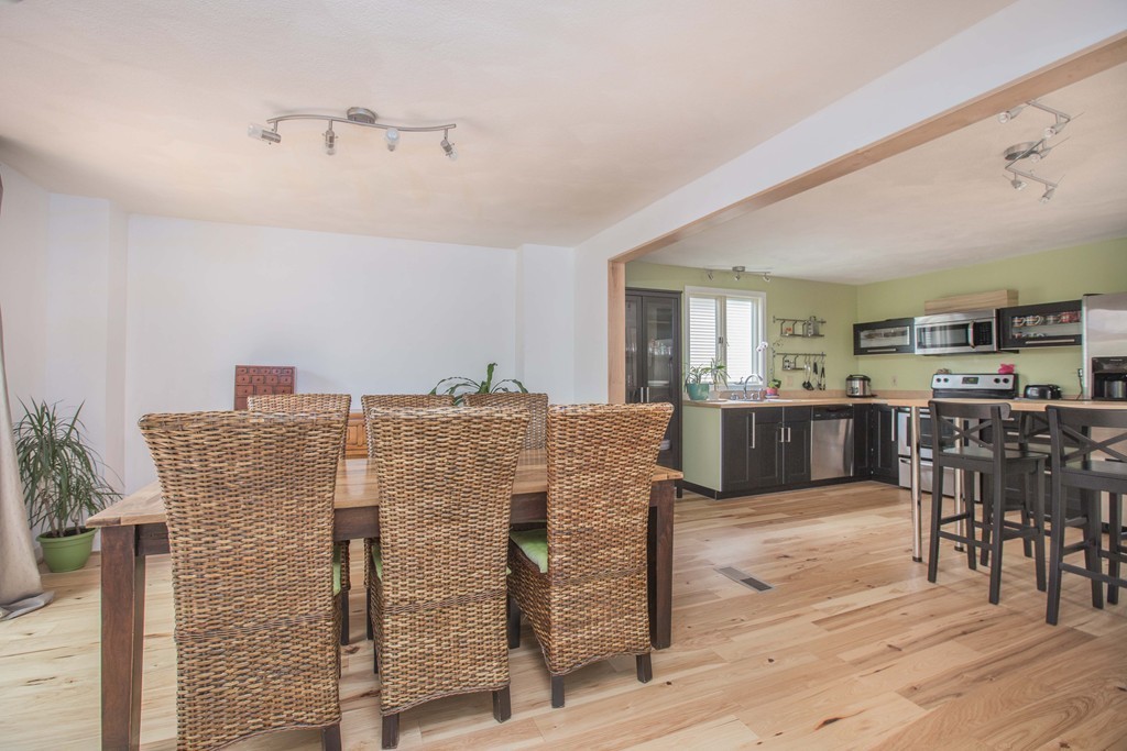 212 East Border Road Malden, MA 02148 - Photo 3 of 22 Gallery Image 3