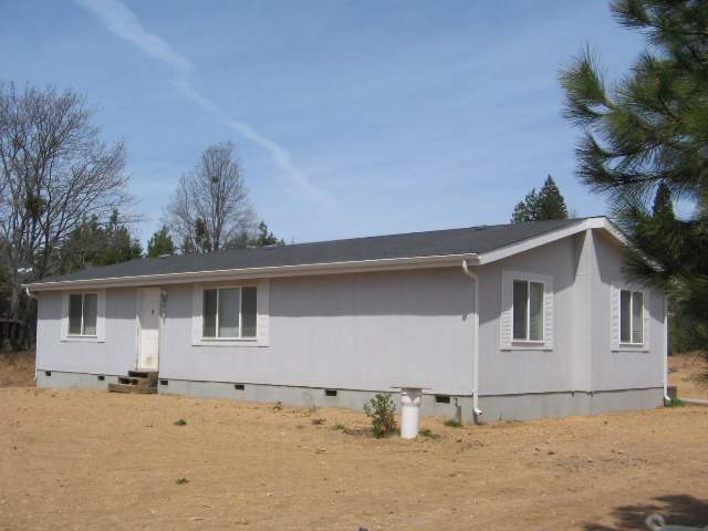 621 South Old Stage Road Mount Shasta, CA 96067 - Photo 1 of 9 Gallery Image 1