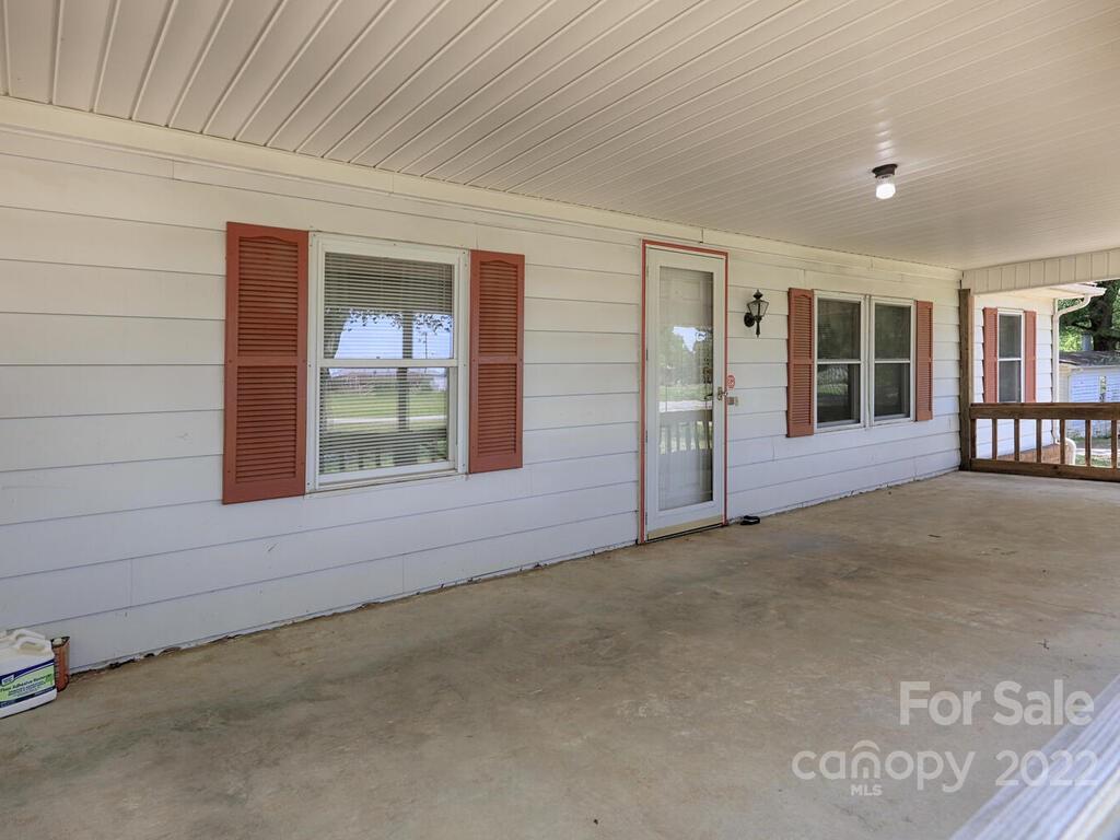 132 Mt Mourne Loop Mooresville, NC 28117 - Photo 2 of 17 an empty room with windows