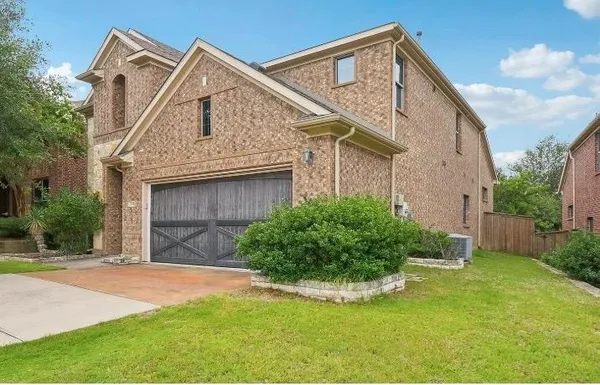 $640,000 | 1009 Chickasaw Drive, Carrollton, TX 75010