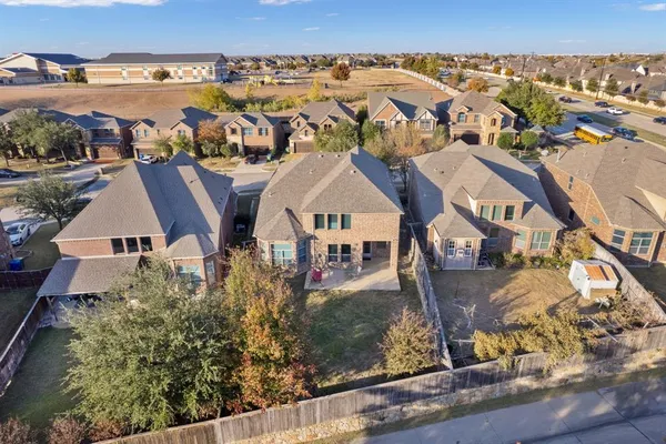 $640,000 | 1009 Chickasaw Drive, Carrollton, TX 75010