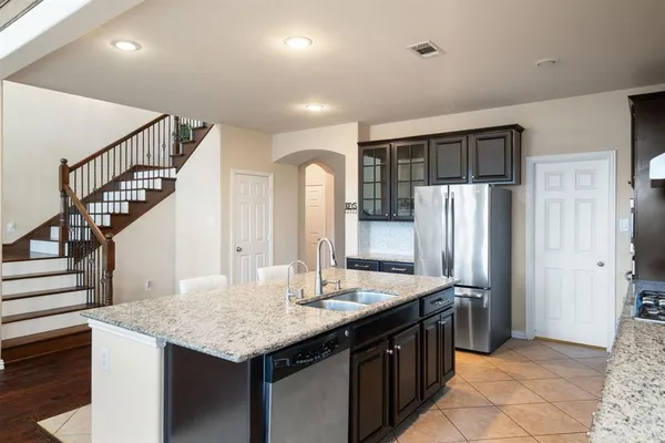 $640,000 | 1009 Chickasaw Drive, Carrollton, TX 75010