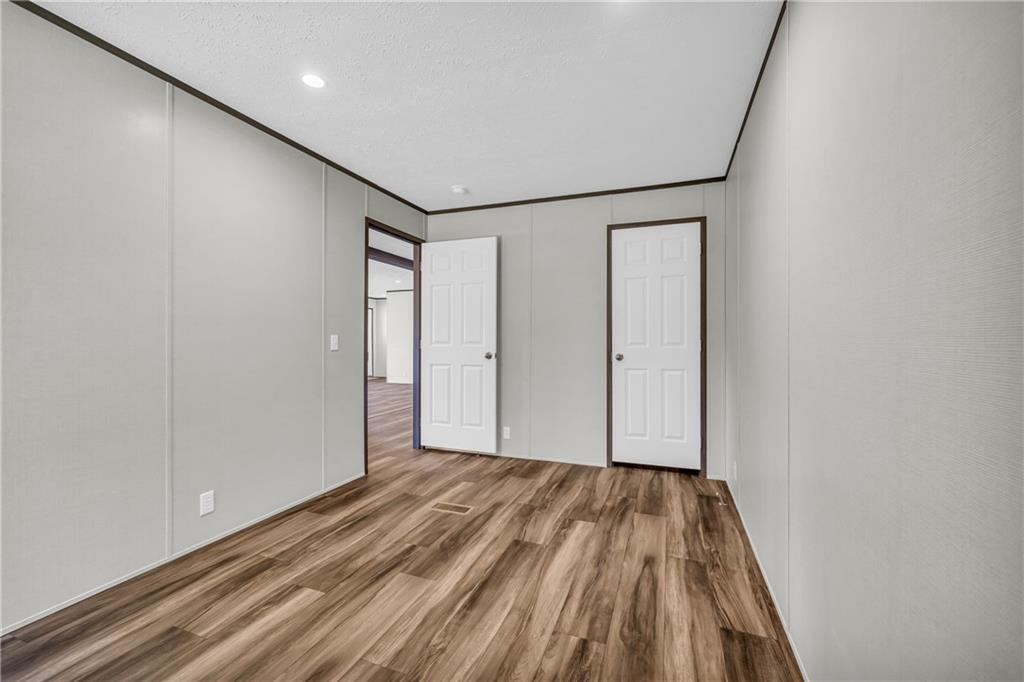 3078 Anderson Highway Hartwell, GA 30643 - Photo 24 of 37 a view of hallway with wooden floor
