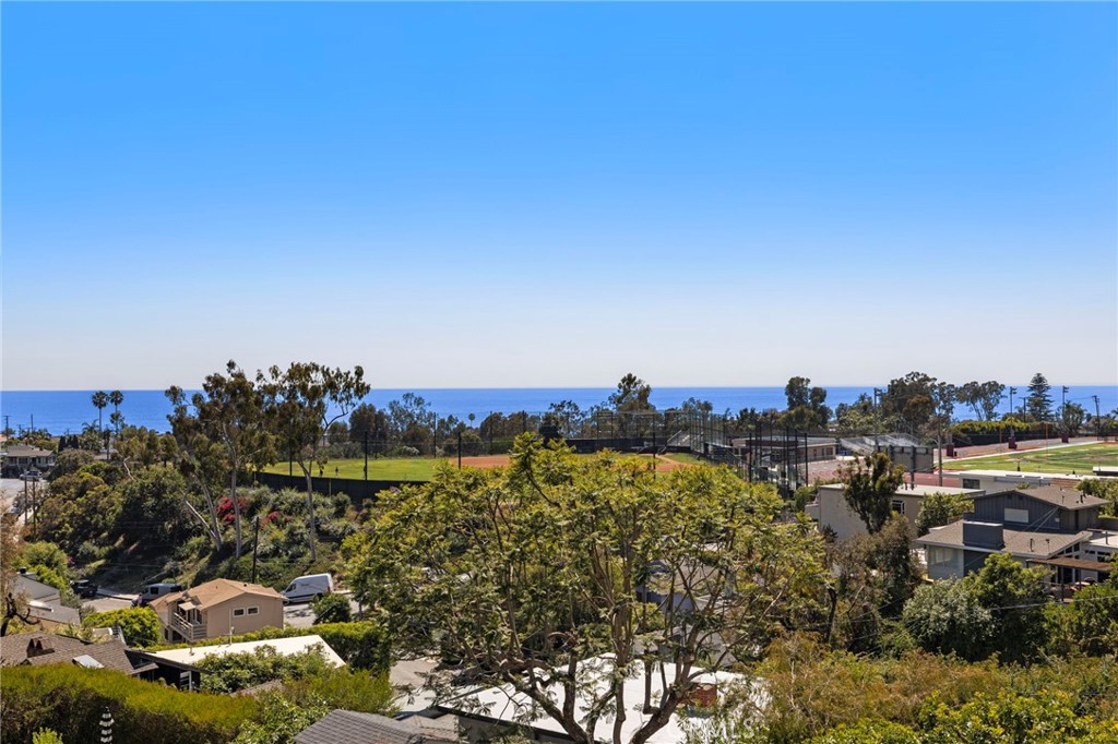 750 Griffith Way Laguna Beach, CA 92651 - Photo 9 of 73 Sweeping ocean and Catalina views from both levels