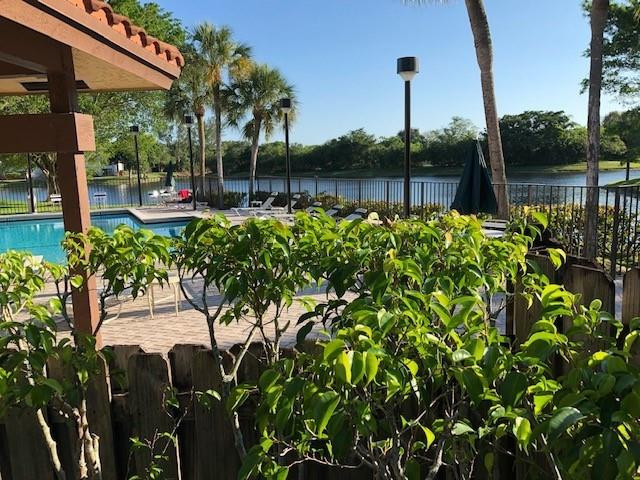 5901 Fox Hollow Drive, Unit E Boca Raton, FL 33486 - Photo 12 of 15 COMMUNITY POOL