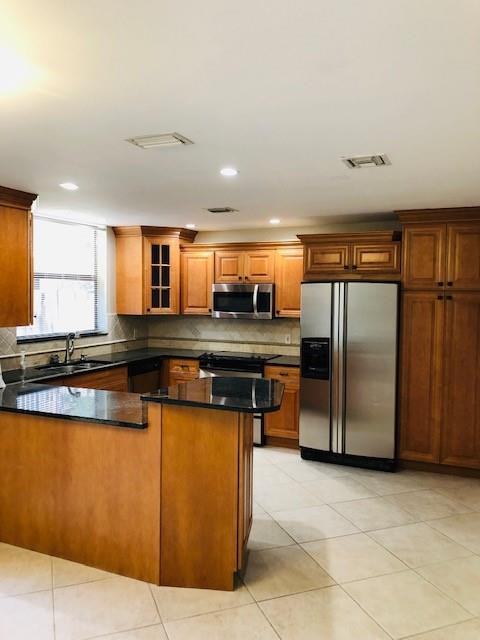 5901 Fox Hollow Drive, Unit E Boca Raton, FL 33486 - Photo 3 of 15 KITCHEN