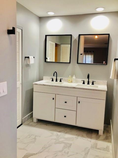 5901 Fox Hollow Drive, Unit E Boca Raton, FL 33486 - Photo 6 of 15 MASTER VANITY DRESSING AREA