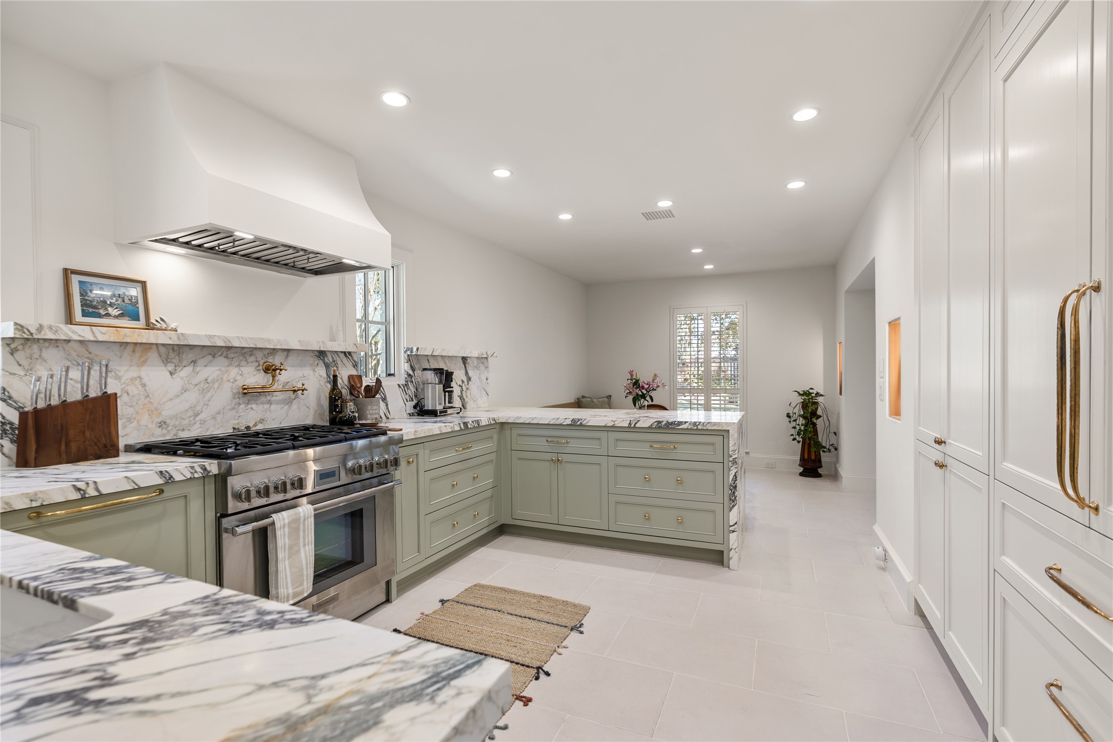 7811 Wickersham Lane Houston, TX 77063 - Photo 12 of 39