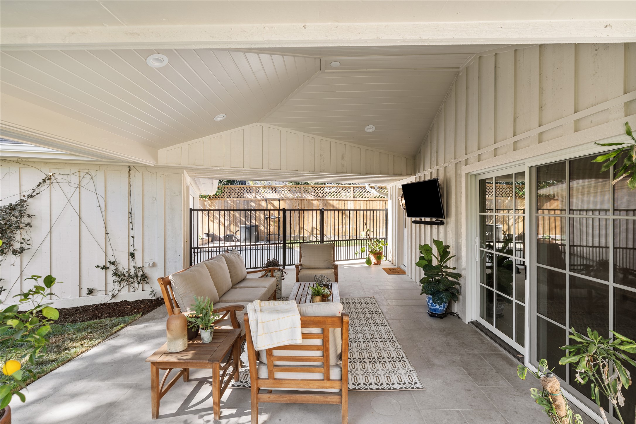 7811 Wickersham Lane Houston, TX 77063 - Photo 31 of 39