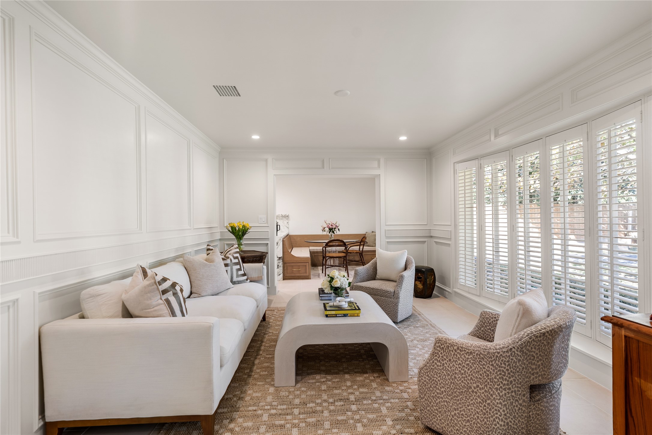 7811 Wickersham Lane Houston, TX 77063 - Photo 5 of 39