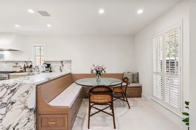 $875,000 | 7811 Wickersham Lane, Houston, TX 77063